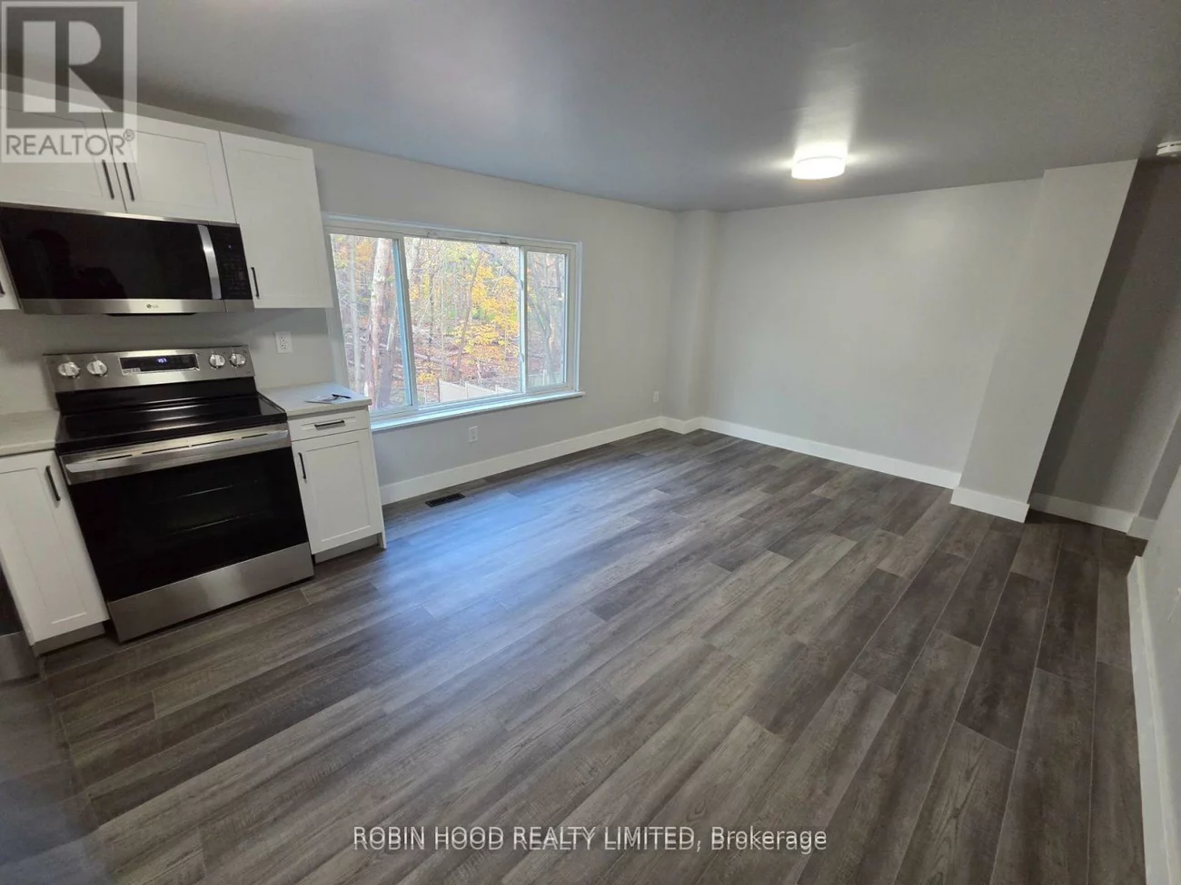 59, Scott, Letitia Heights, Barrie