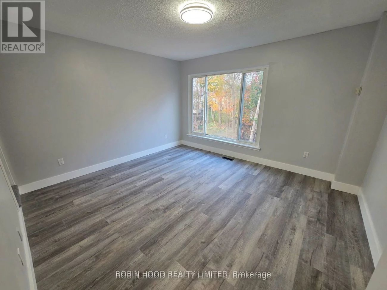 59, Scott, Letitia Heights, Barrie