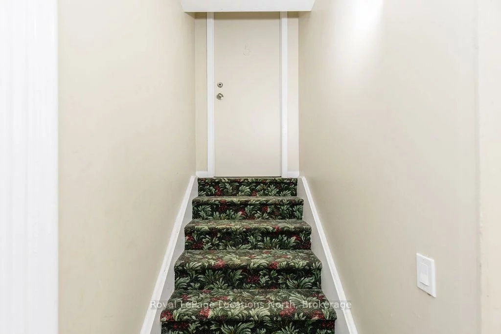 3, Peel, Wellington, Barrie