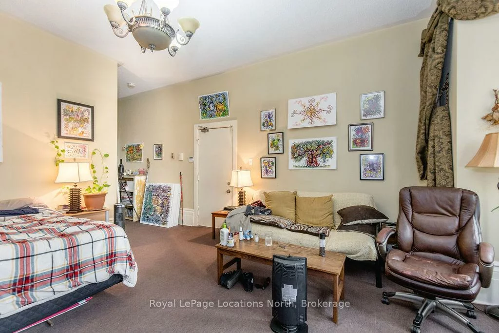 3, Peel, Wellington, Barrie