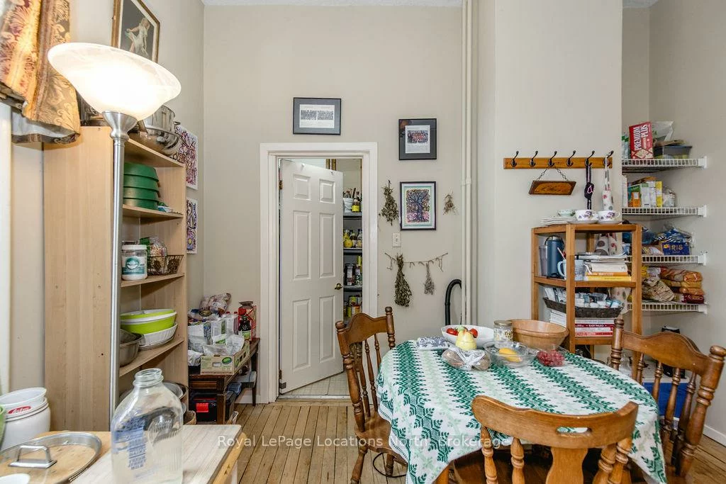 3, Peel, Wellington, Barrie