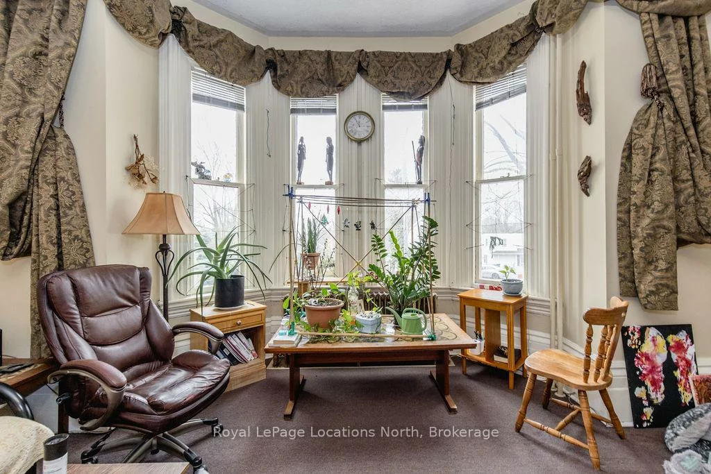 3, Peel, Wellington, Barrie