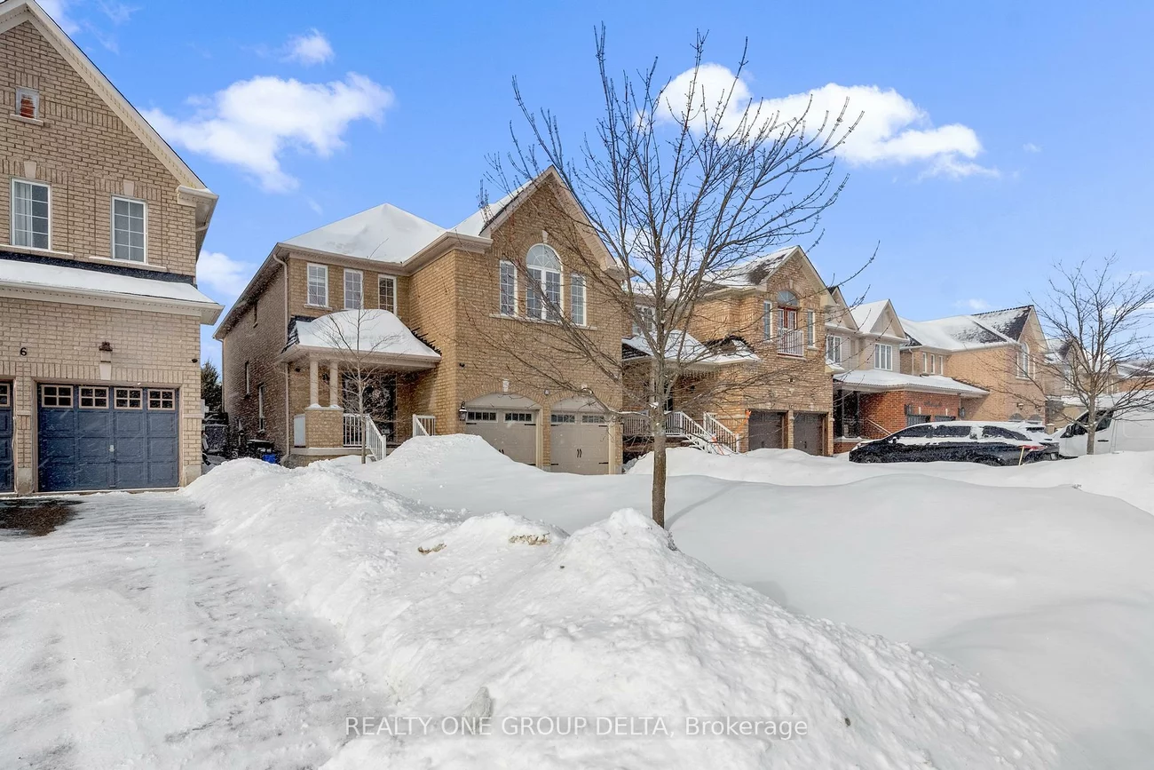 8, Charlemagne, Innis-Shore, Barrie