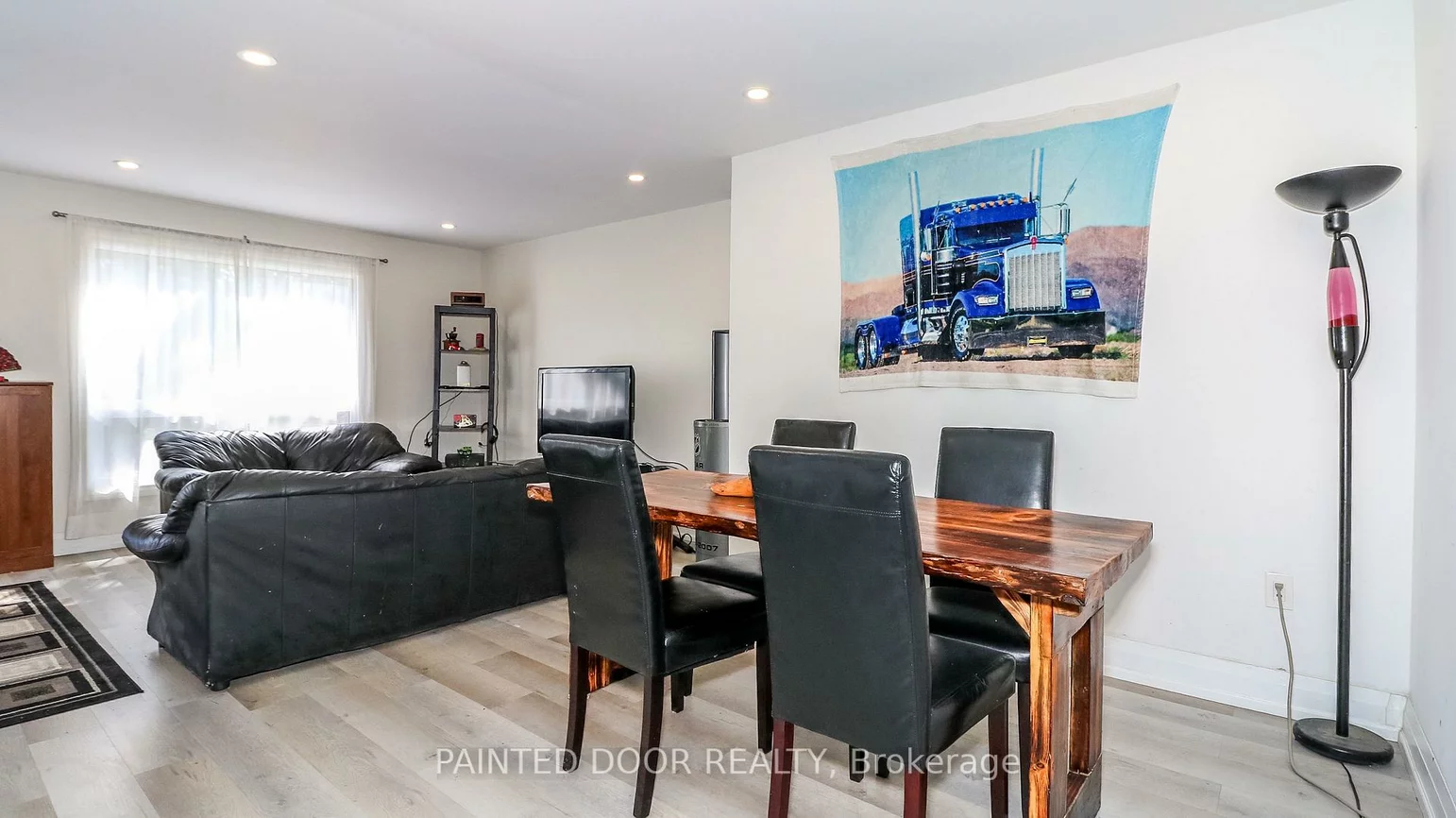 33B, Cundles, Cundles East, Barrie