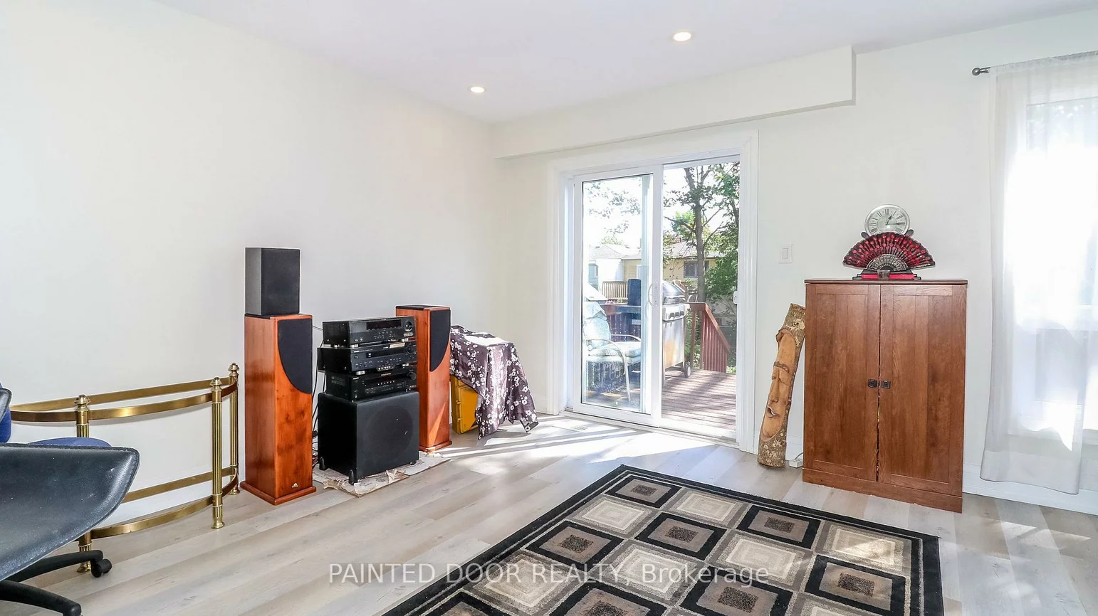 33B, Cundles, Cundles East, Barrie