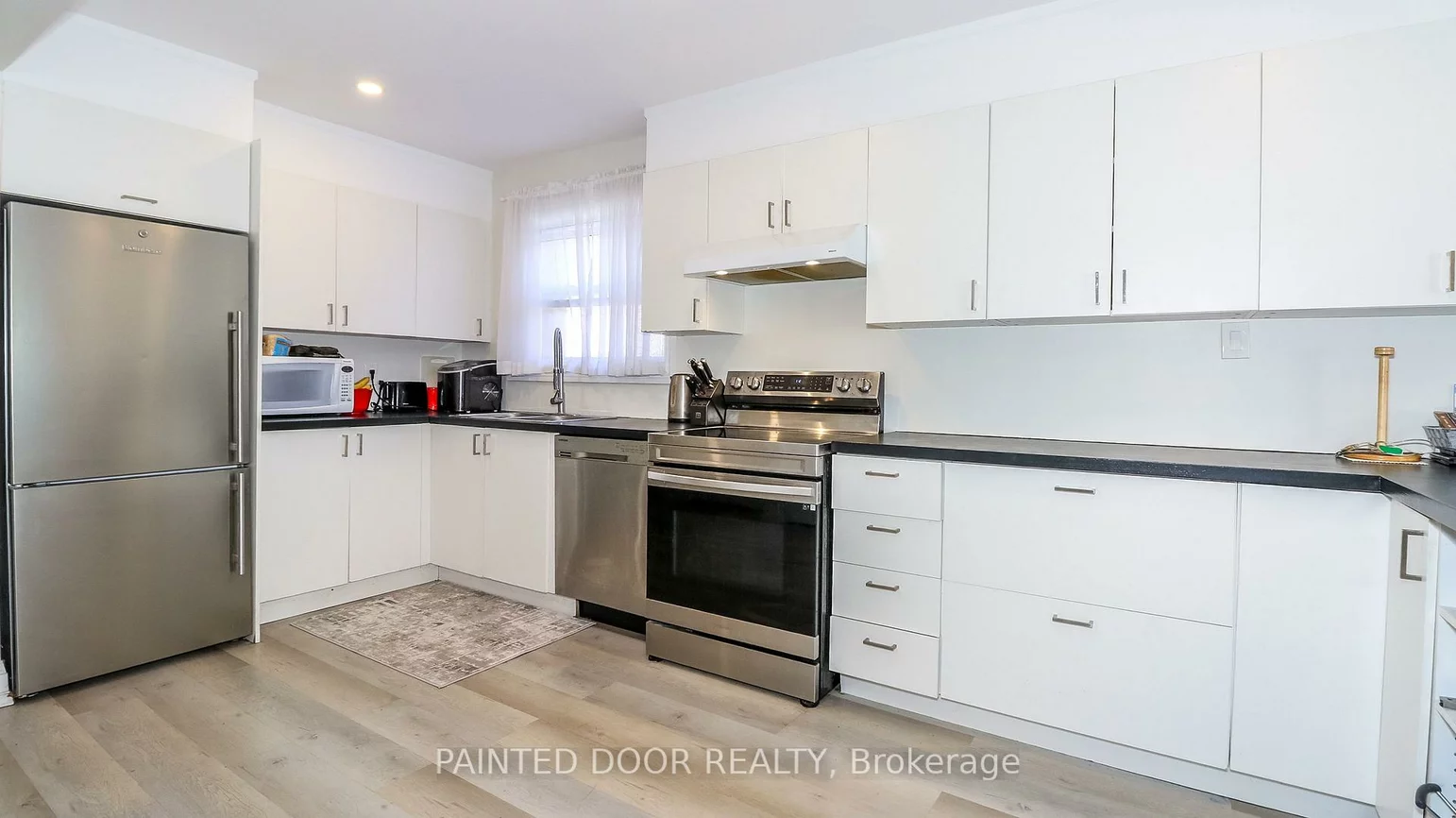 33B, Cundles, Cundles East, Barrie