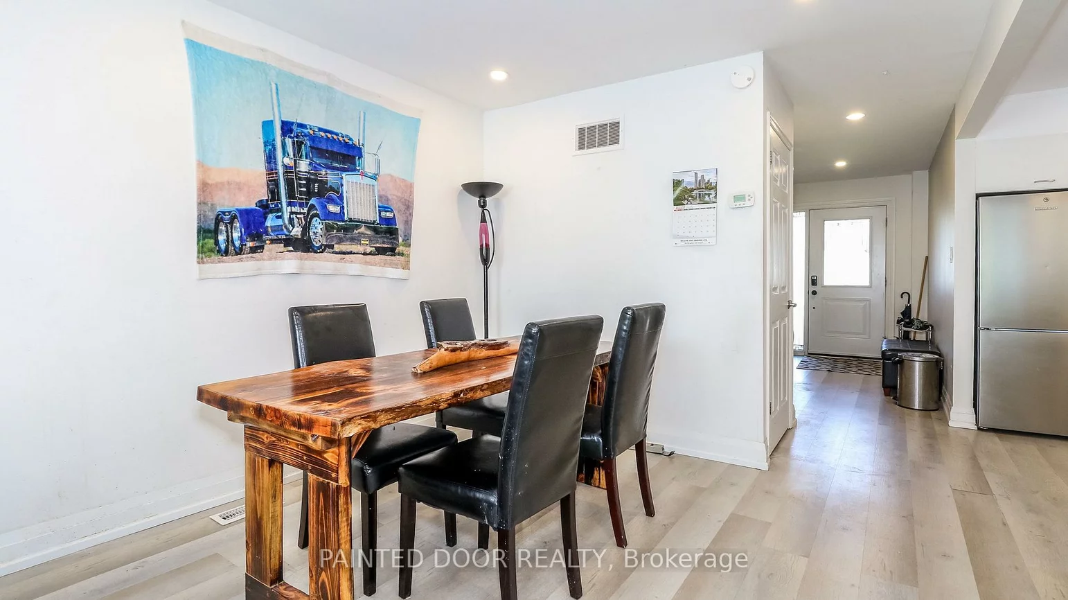 33B, Cundles, Cundles East, Barrie