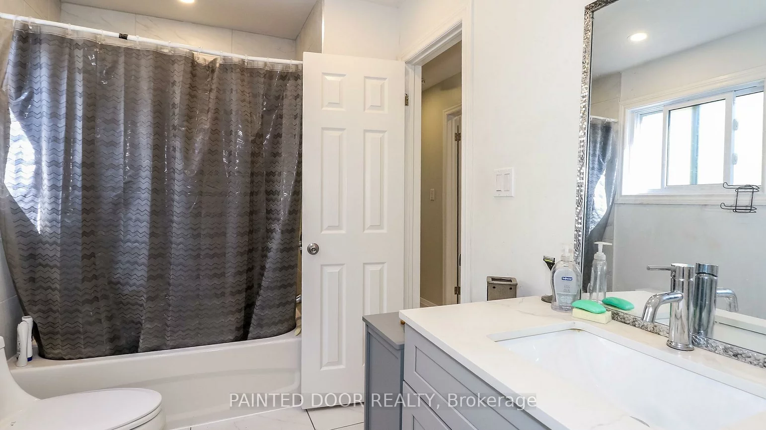 33B, Cundles, Cundles East, Barrie