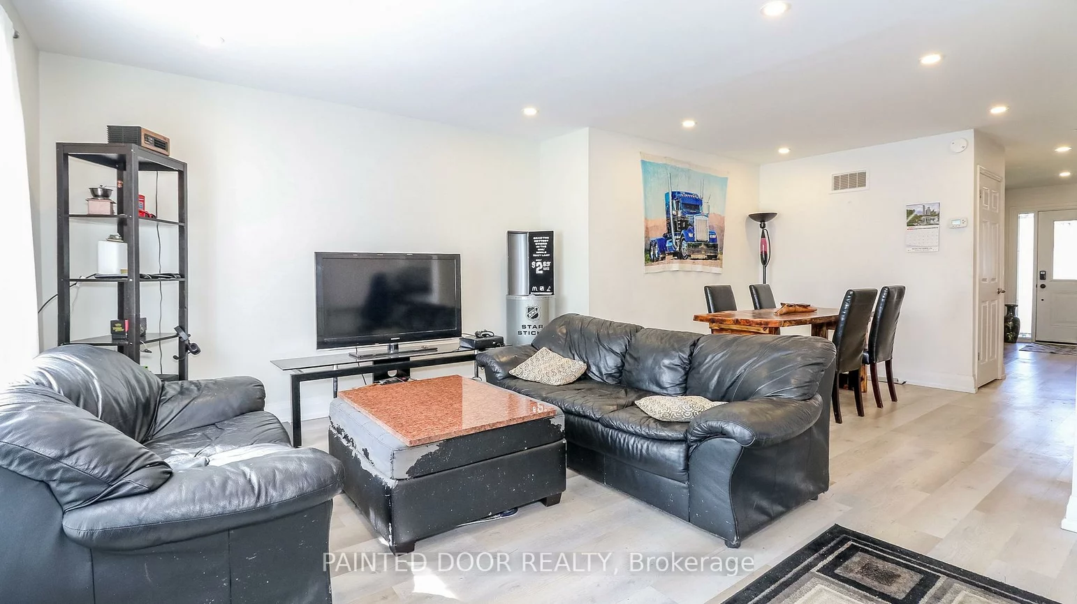 33B, Cundles, Cundles East, Barrie