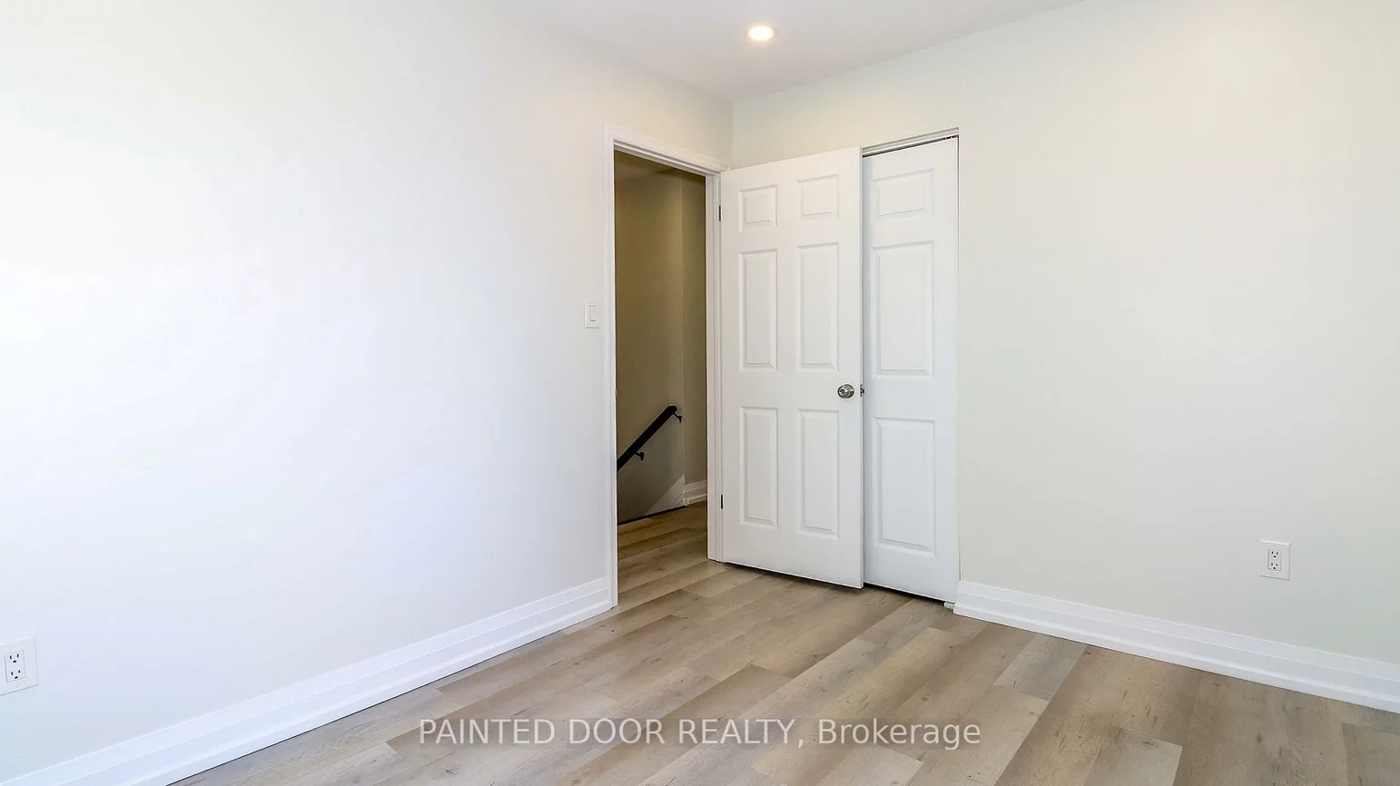 33B, Cundles, Cundles East, Barrie