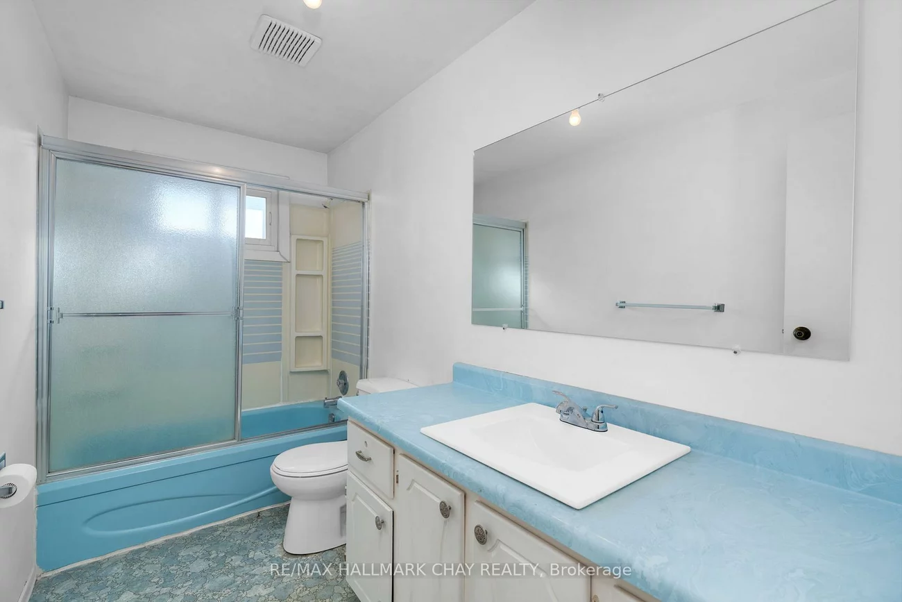 31, Springdale, Cundles East, Barrie