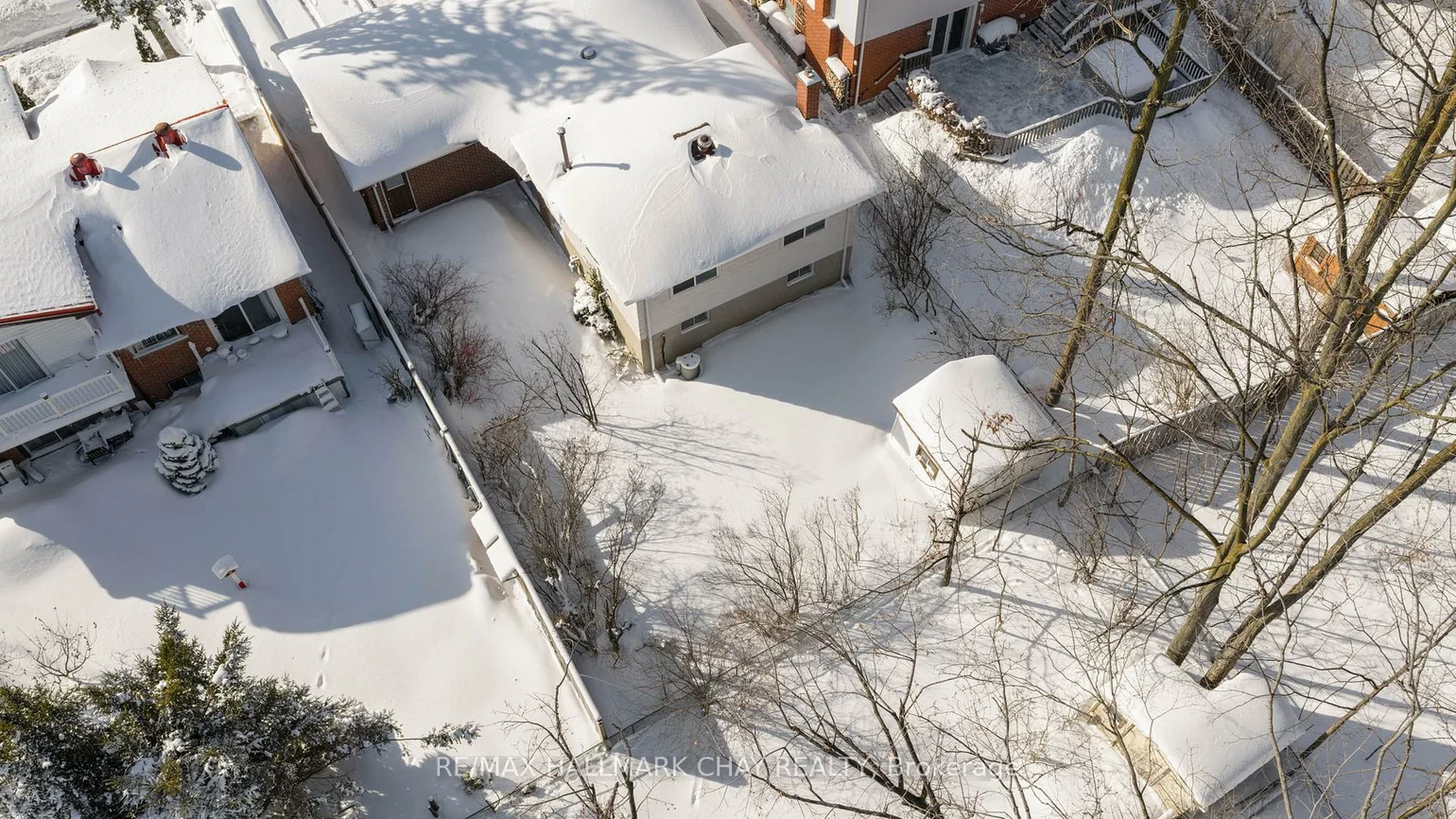 31, Springdale, Cundles East, Barrie