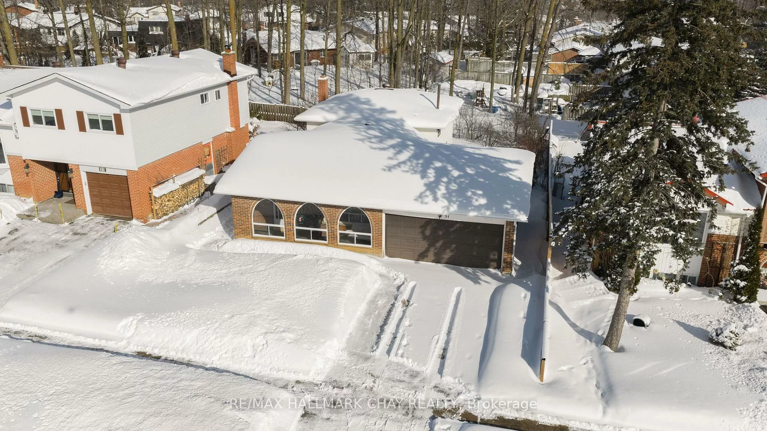 31, Springdale, Cundles East, Barrie