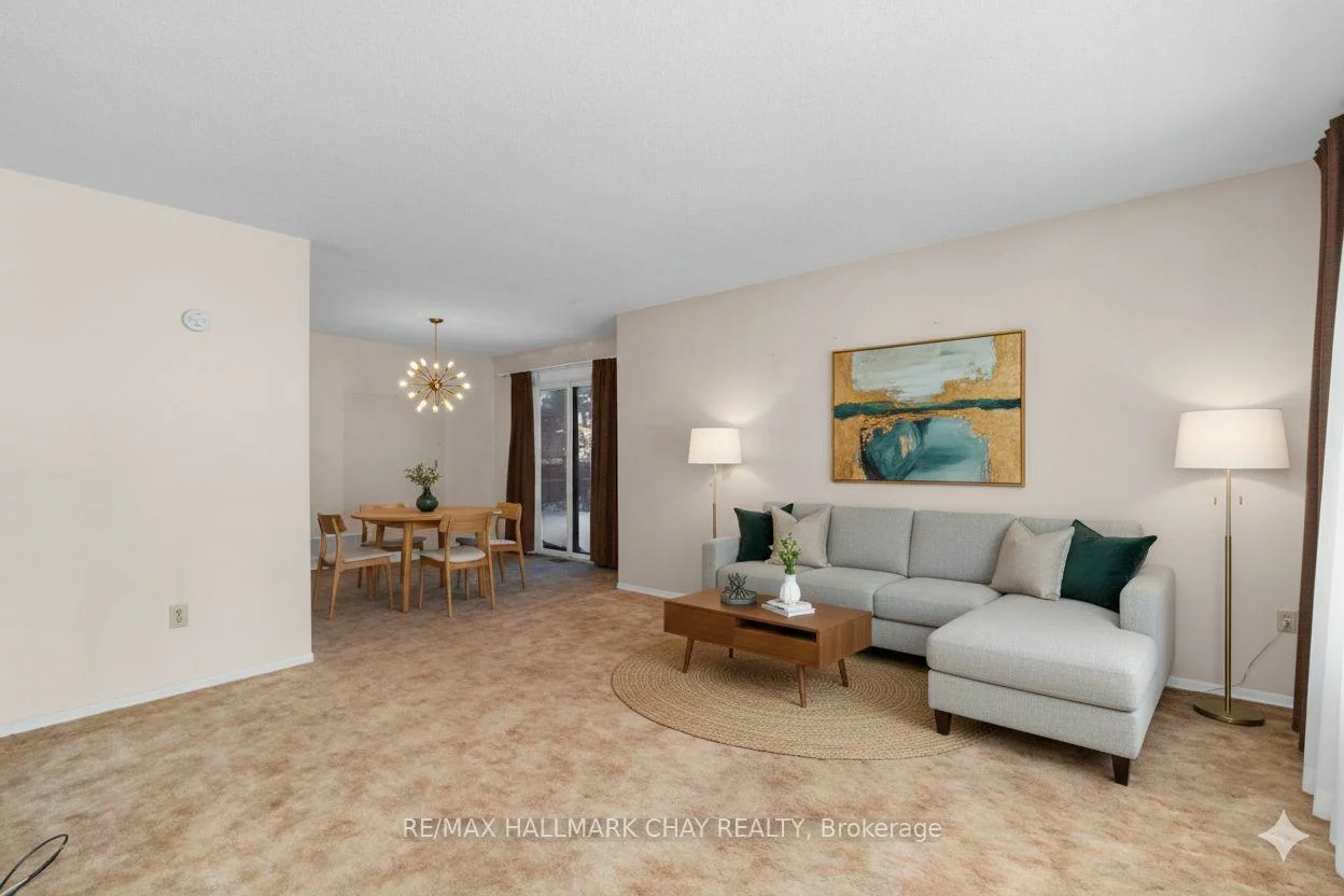 31, Springdale, Cundles East, Barrie