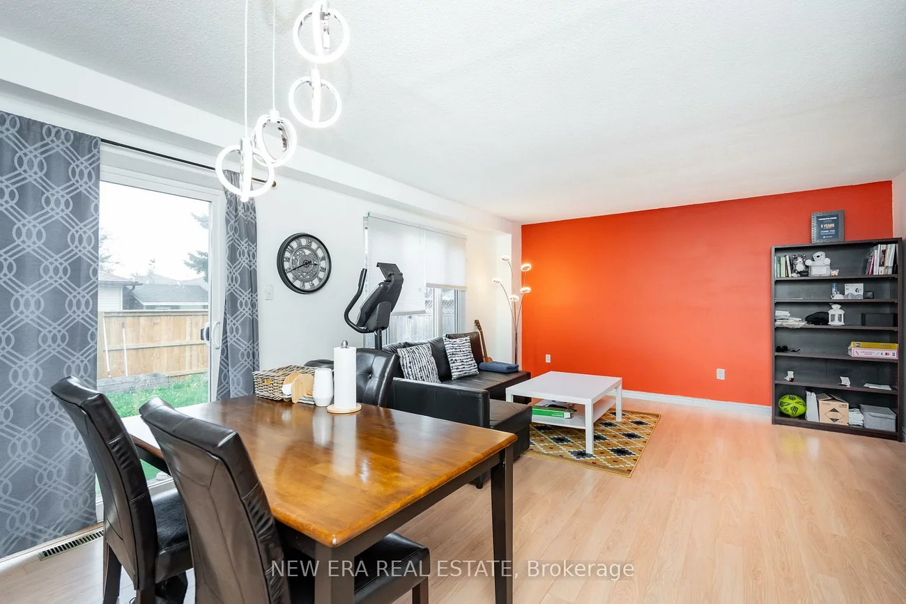 34, Lampman, Letitia Heights, Barrie