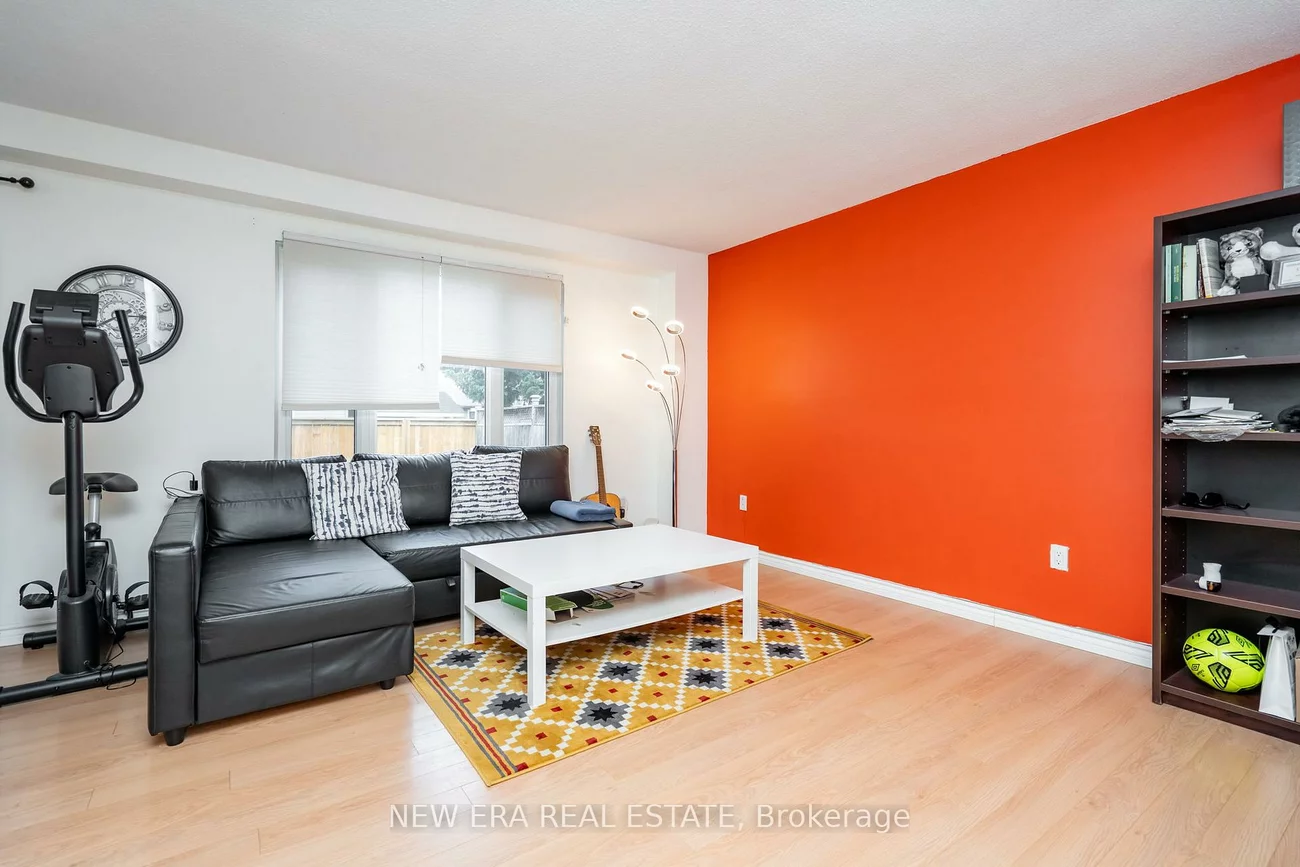 34, Lampman, Letitia Heights, Barrie