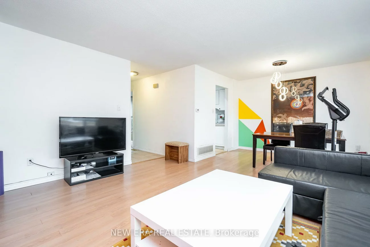 34, Lampman, Letitia Heights, Barrie