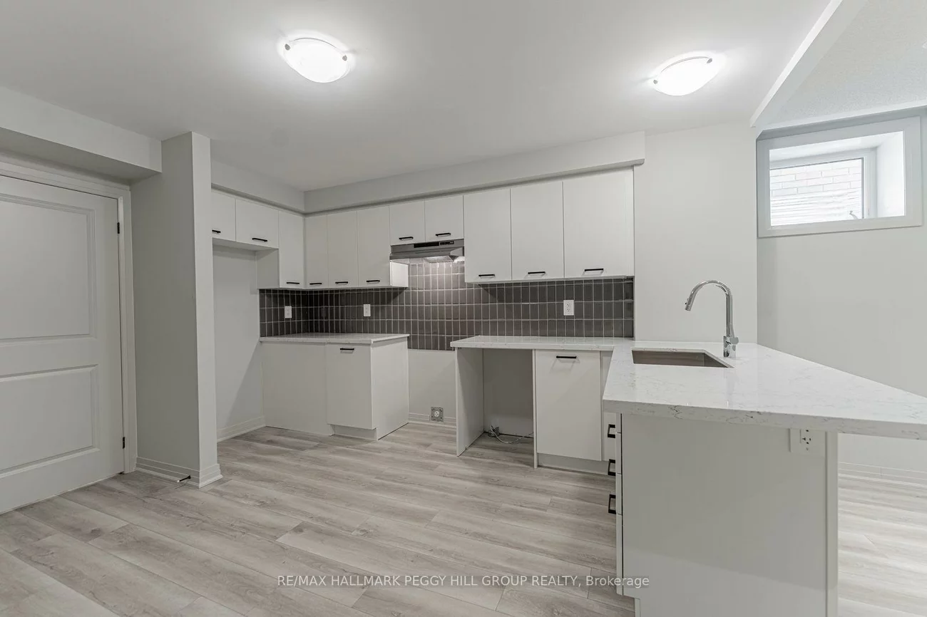 5, Amsterdam, Innis-Shore, Barrie