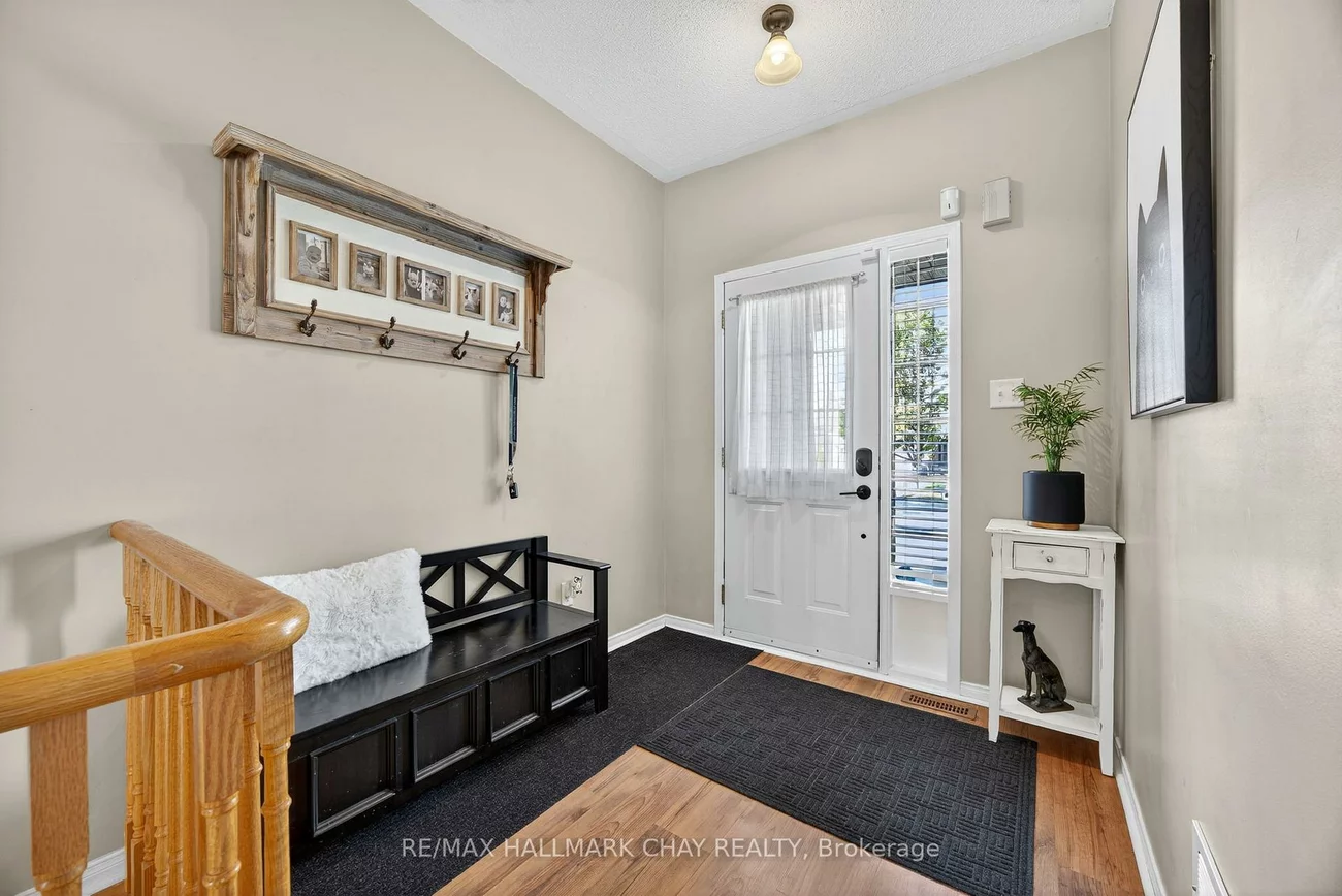 113, TUNBRIDGE, 400 East, Barrie