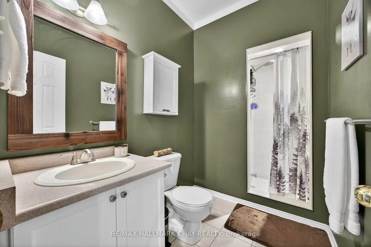 113, TUNBRIDGE, 400 East, Barrie