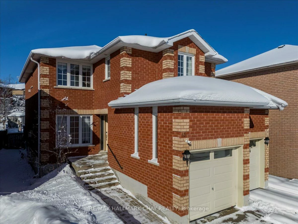 13, TEAL, Painswick South, Barrie