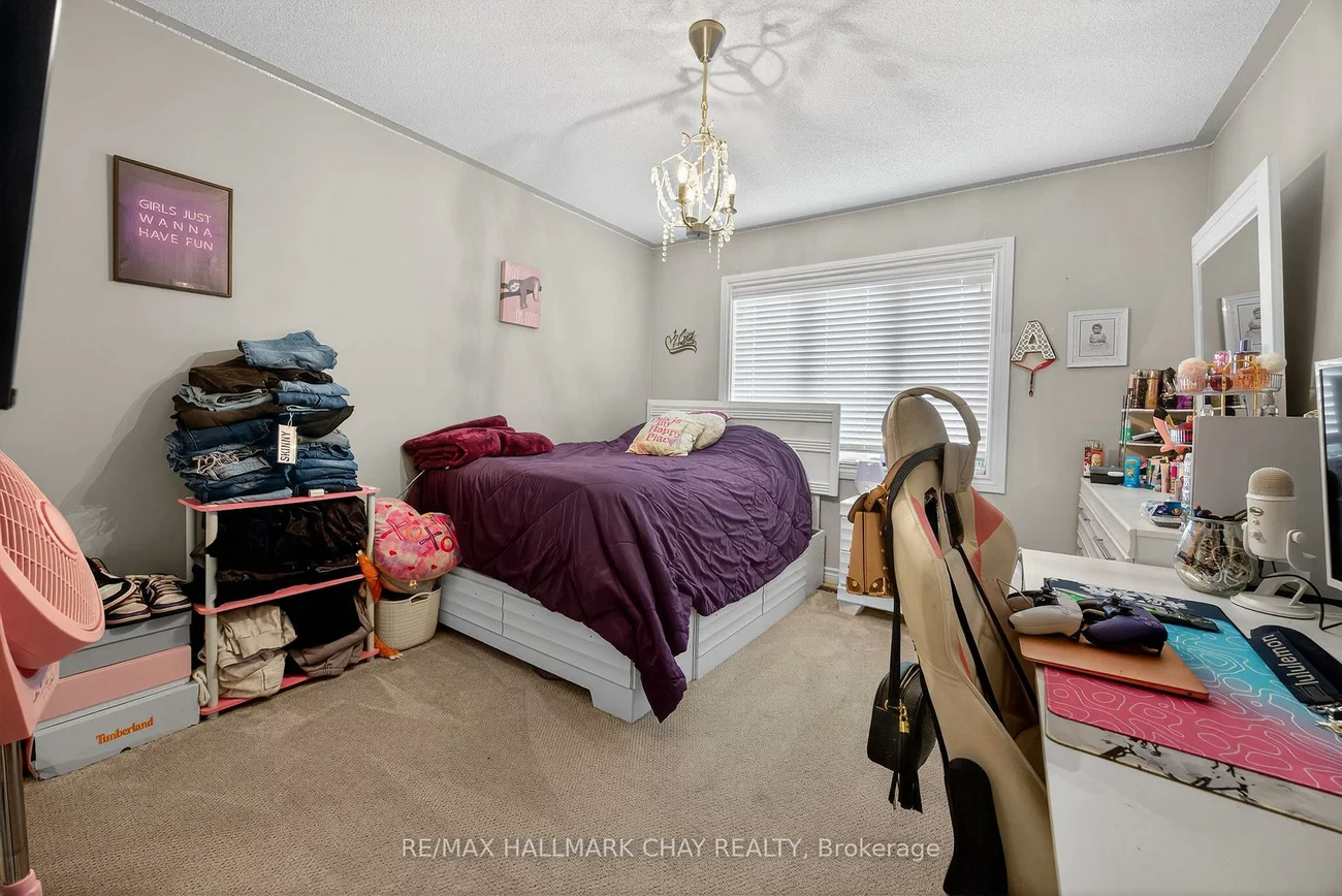 25, Falling Brook, Bayshore, Barrie