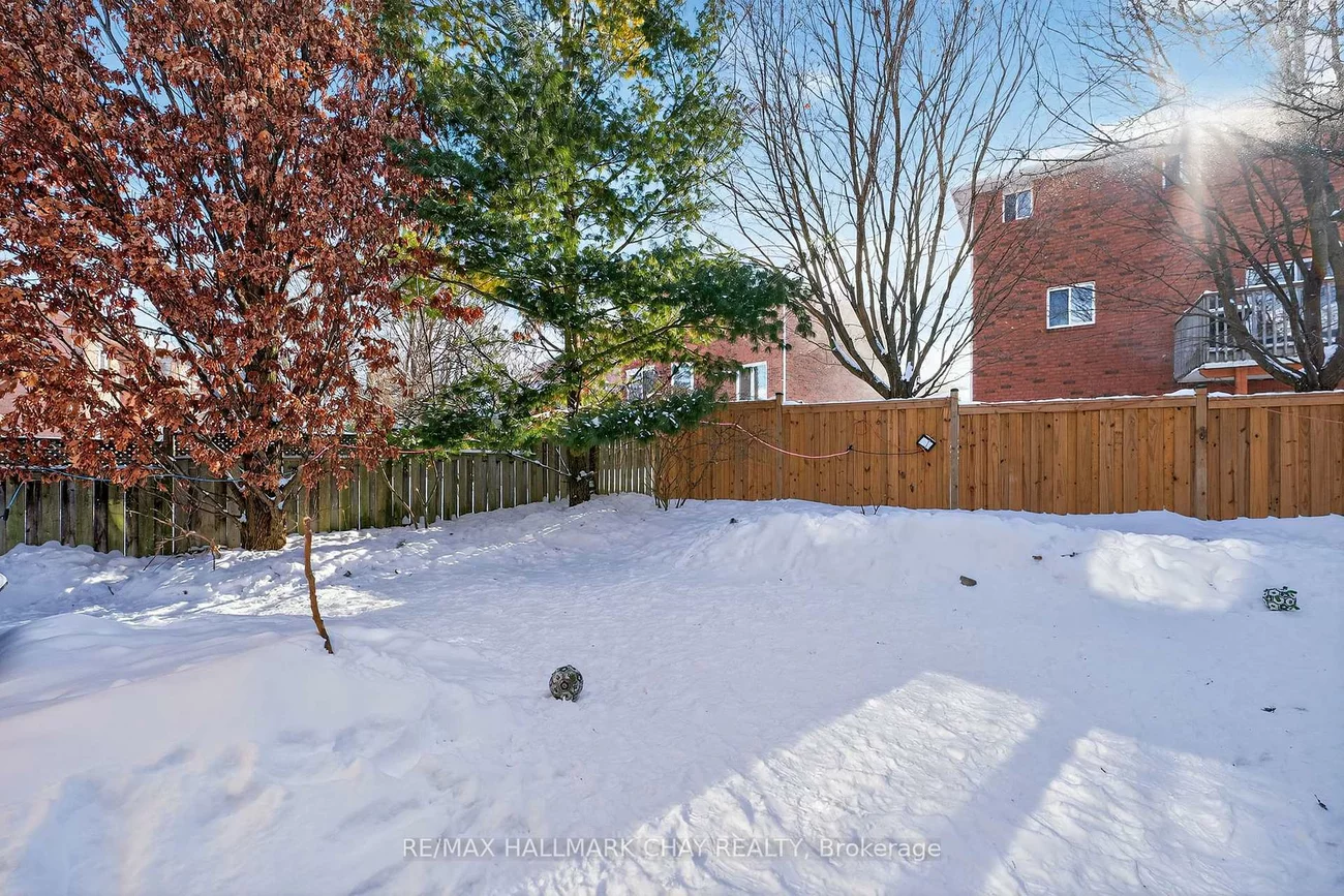 25, Falling Brook, Bayshore, Barrie