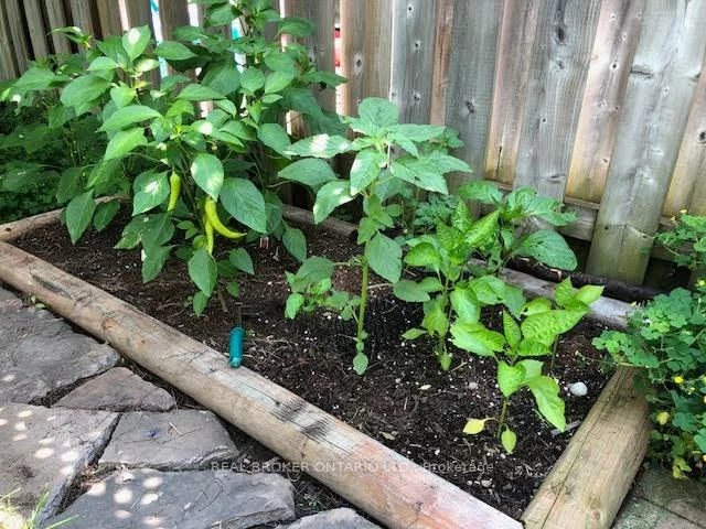 389, Ferndale, Ardagh, Barrie