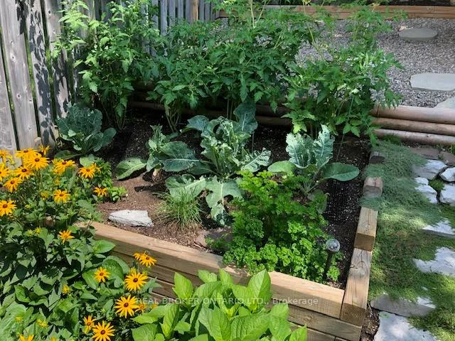 389, Ferndale, Ardagh, Barrie