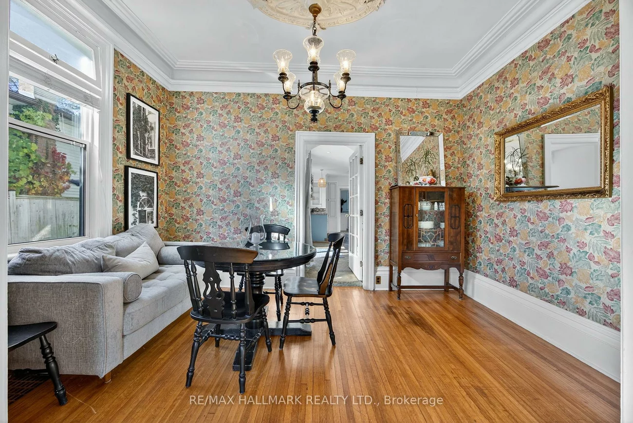 84, Wellington, Wellington, Barrie