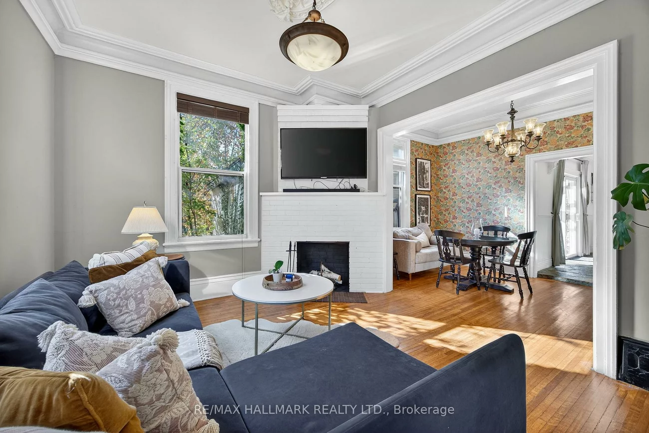 84, Wellington, Wellington, Barrie