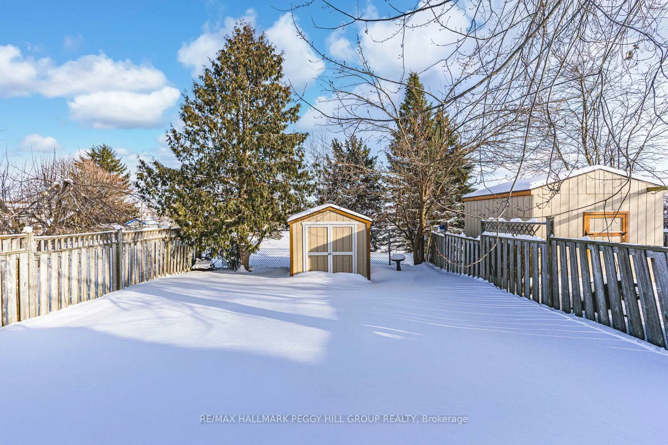 72, Maitland, Grove East, Barrie