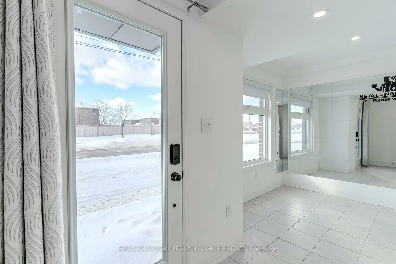 99, Fairlane, Painswick South, Barrie