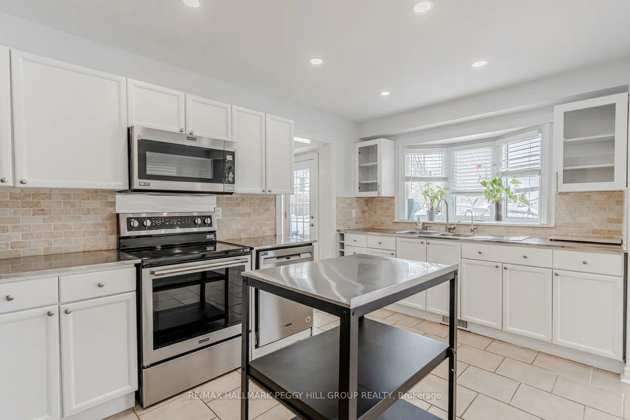 62, O'Shaughnessy, Holly, Barrie