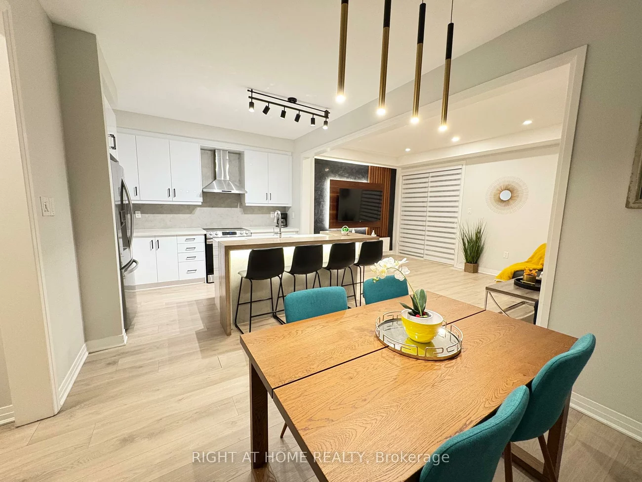 95, Shepherd, Painswick South, Barrie