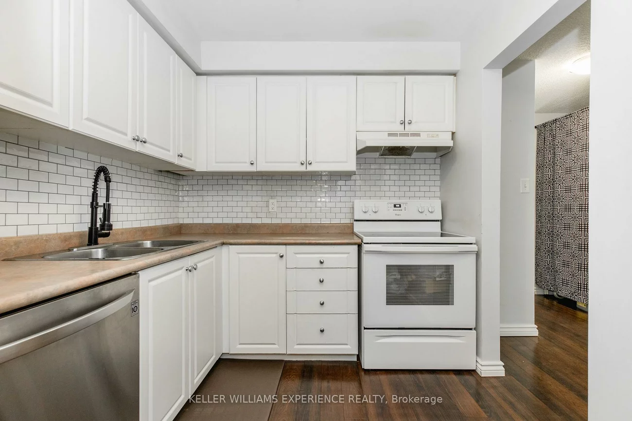 49, Burns, Letitia Heights, Barrie