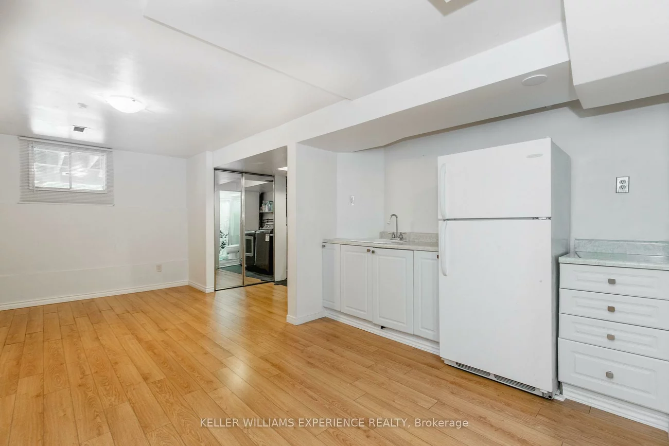 49, Burns, Letitia Heights, Barrie