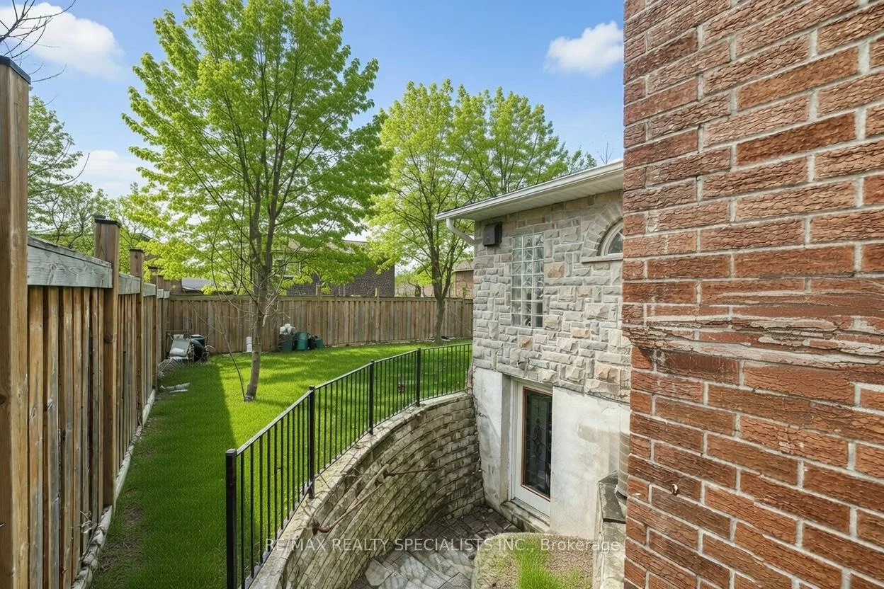 56, Pepler, Sunnidale, Barrie