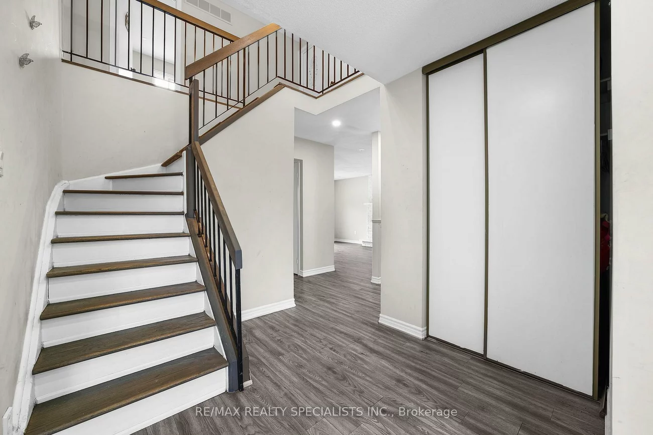 56, Pepler, Sunnidale, Barrie