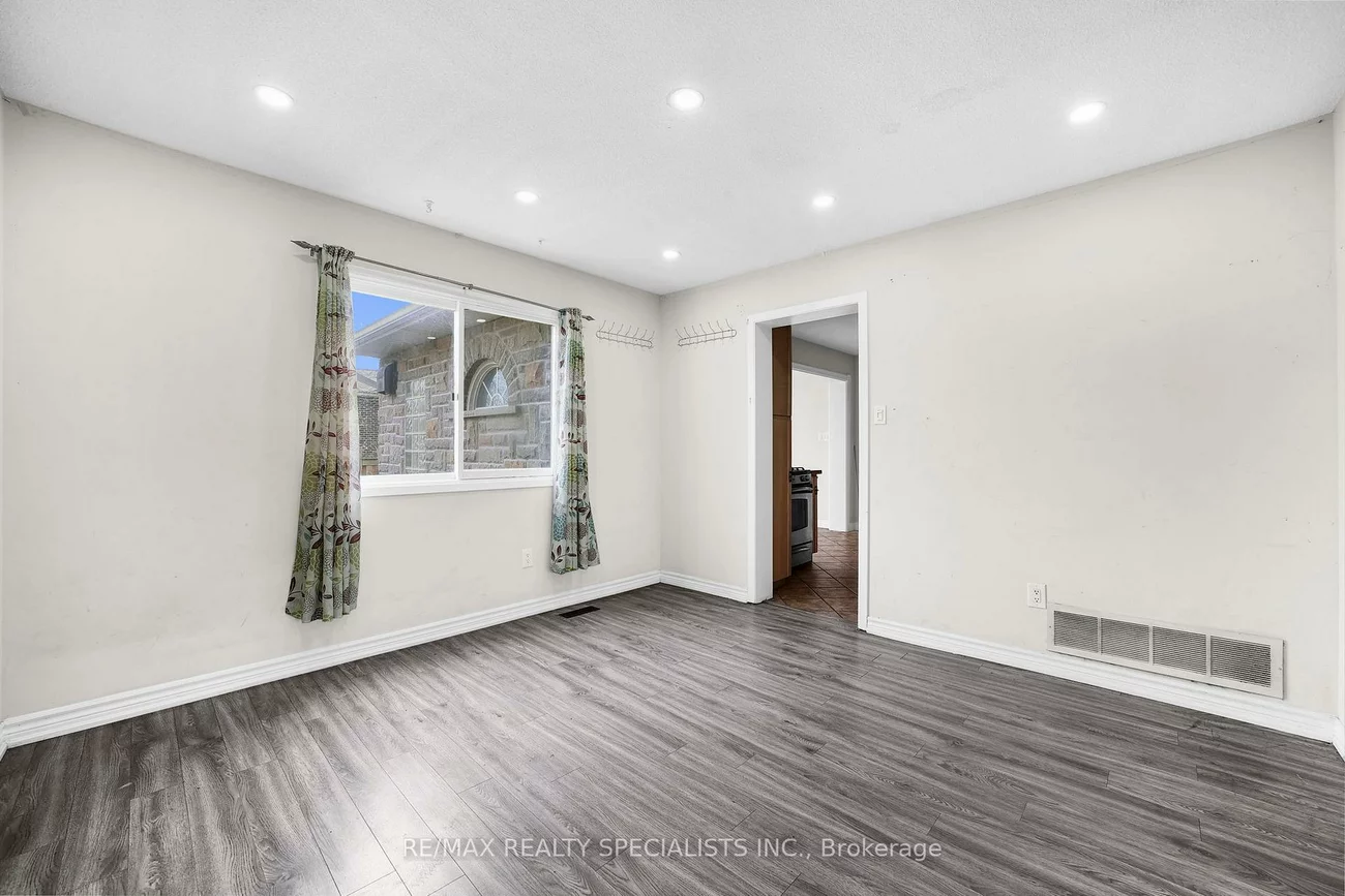 56, Pepler, Sunnidale, Barrie