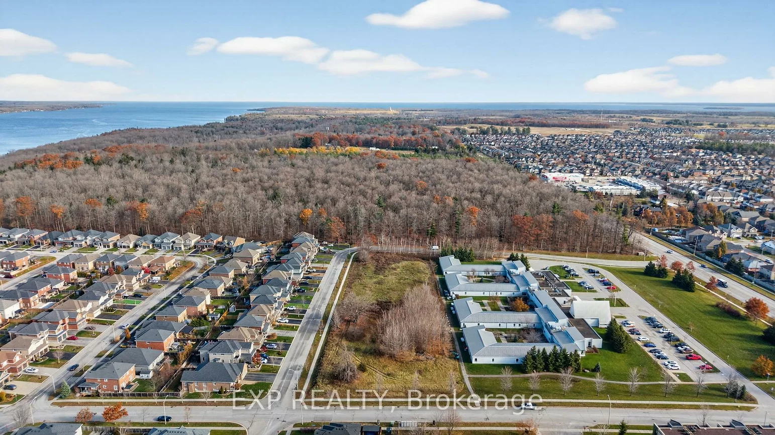 23, Prince of Wales, Innis-Shore, Barrie