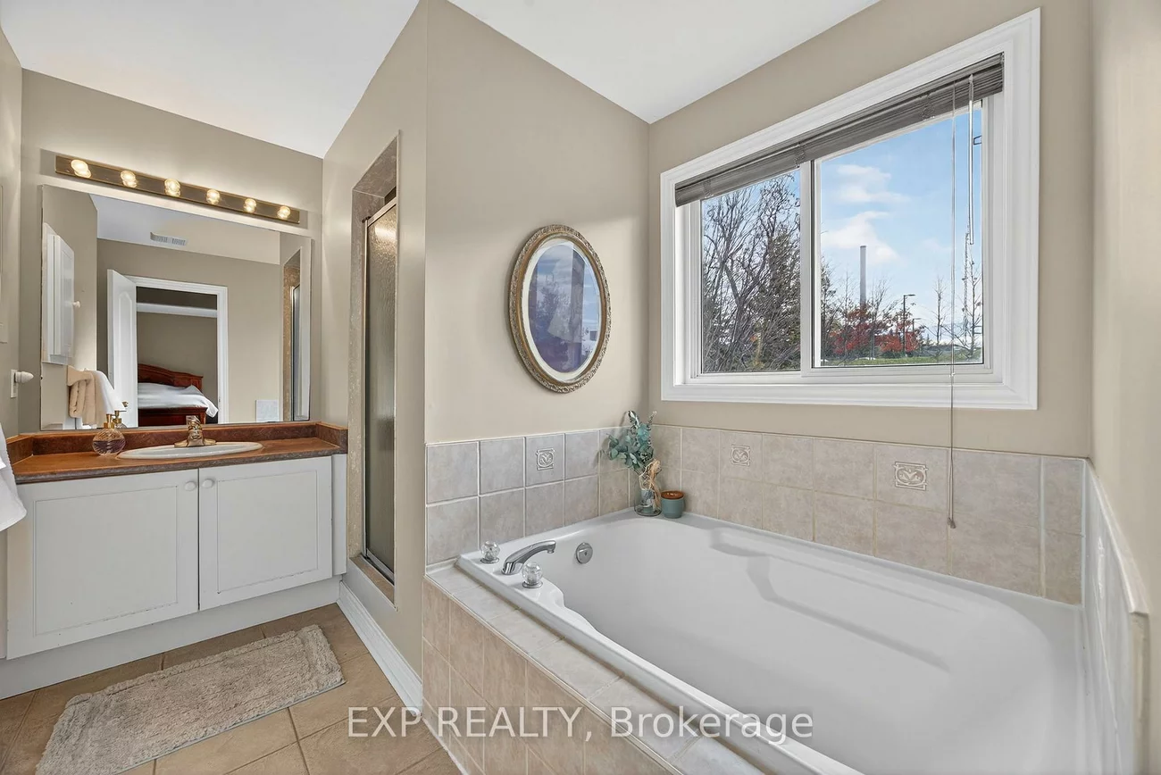 23, Prince of Wales, Innis-Shore, Barrie