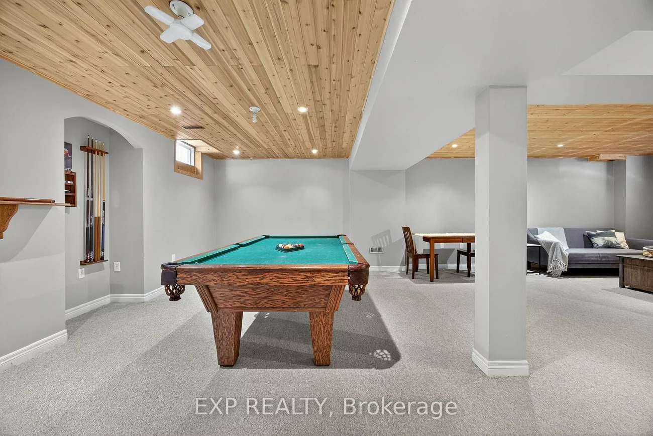 23, Prince of Wales, Innis-Shore, Barrie