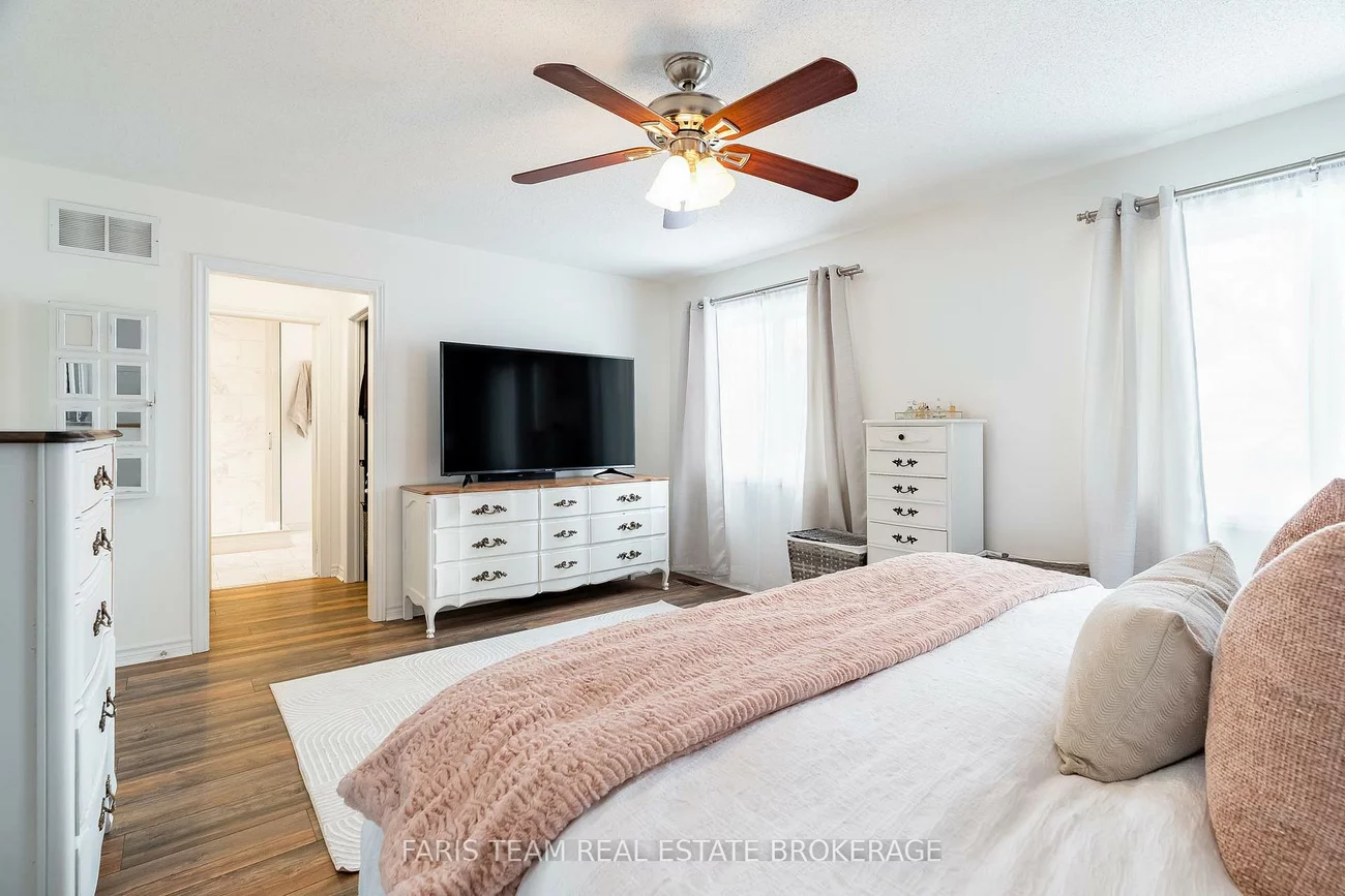 3, Saxon, Innis-Shore, Barrie