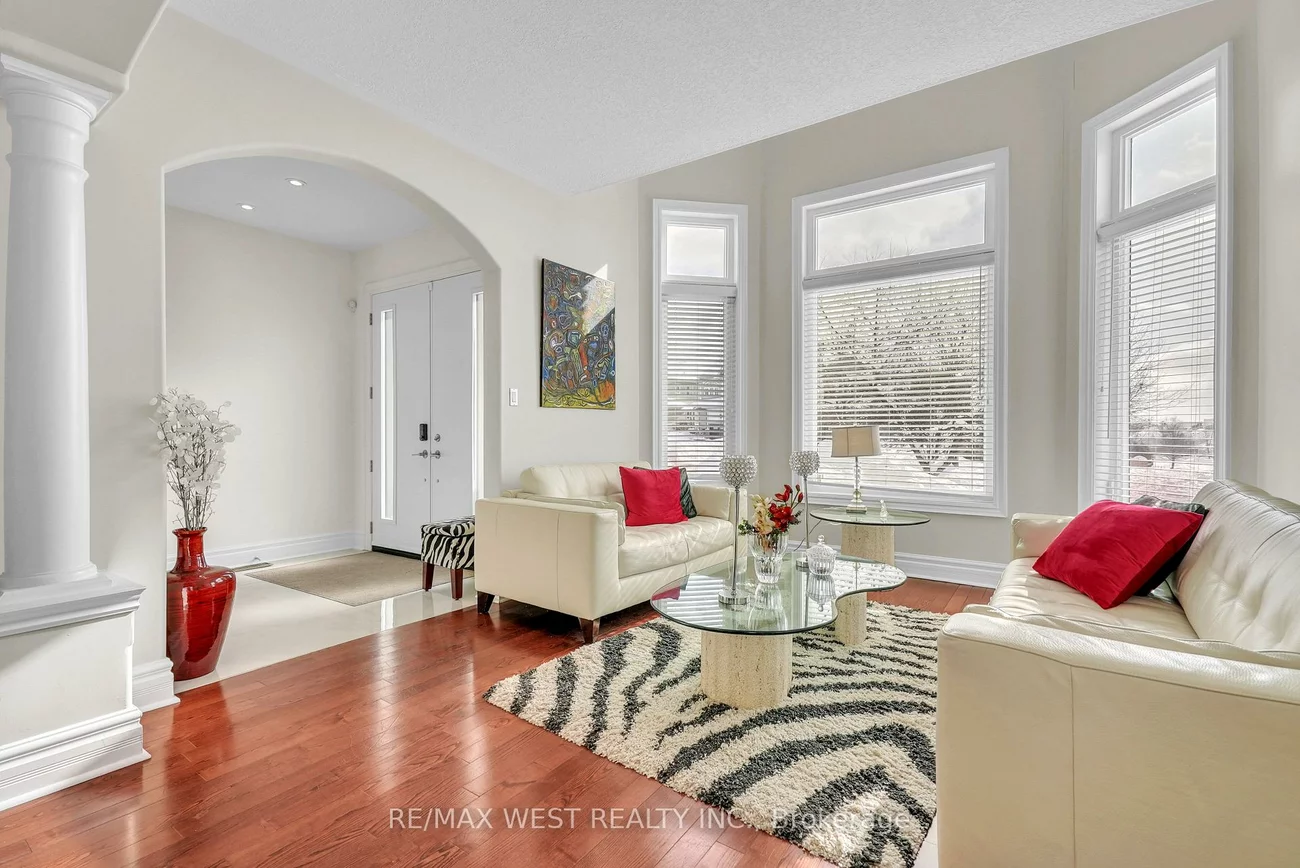 90, Birkhall, Innis-Shore, Barrie