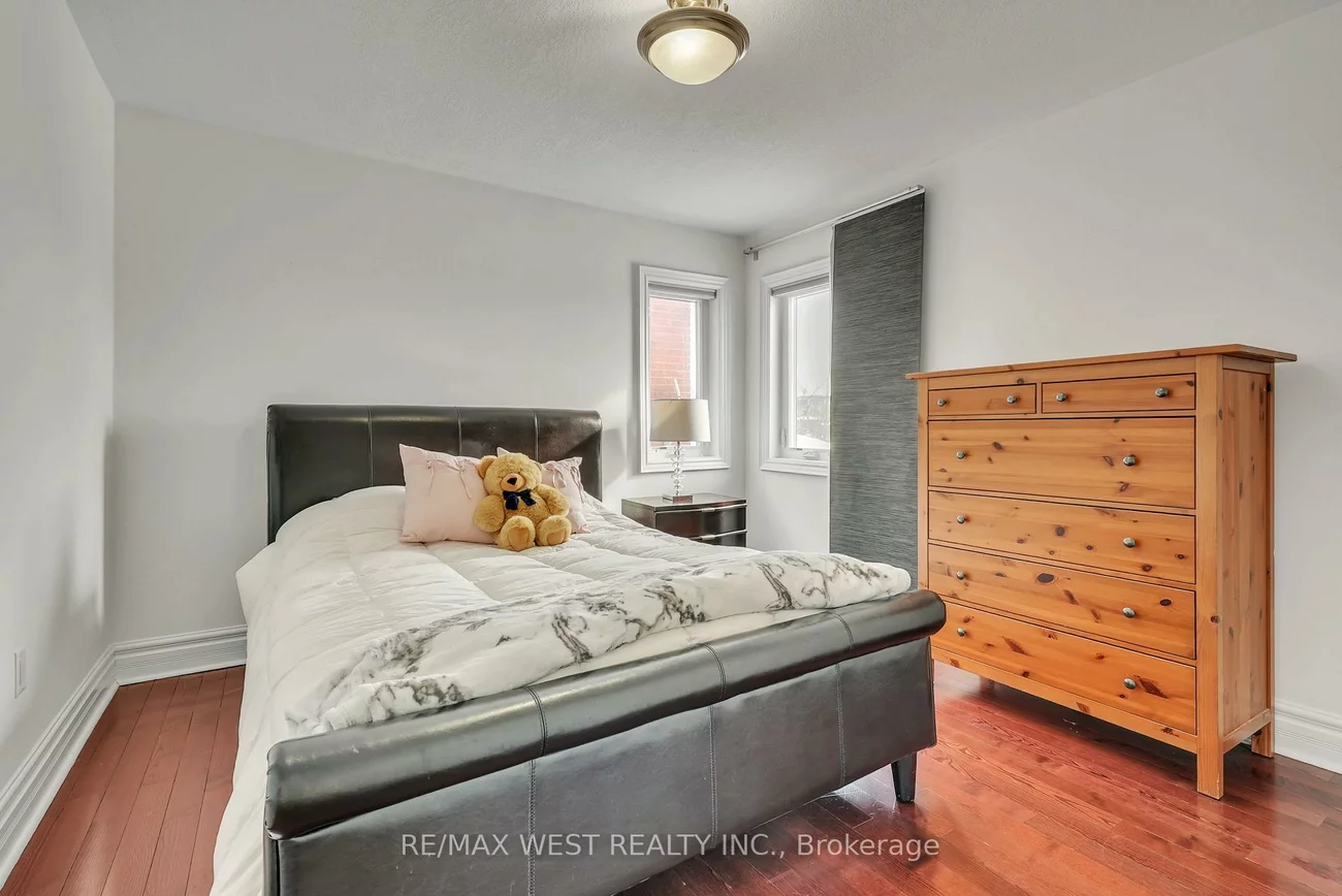 90, Birkhall, Innis-Shore, Barrie