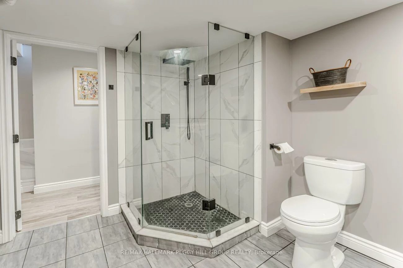 6, James, Ardagh, Barrie