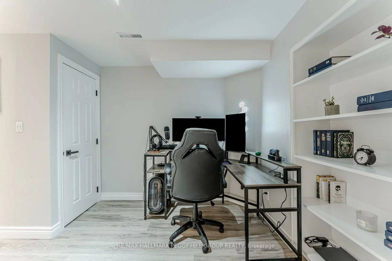 6, James, Ardagh, Barrie