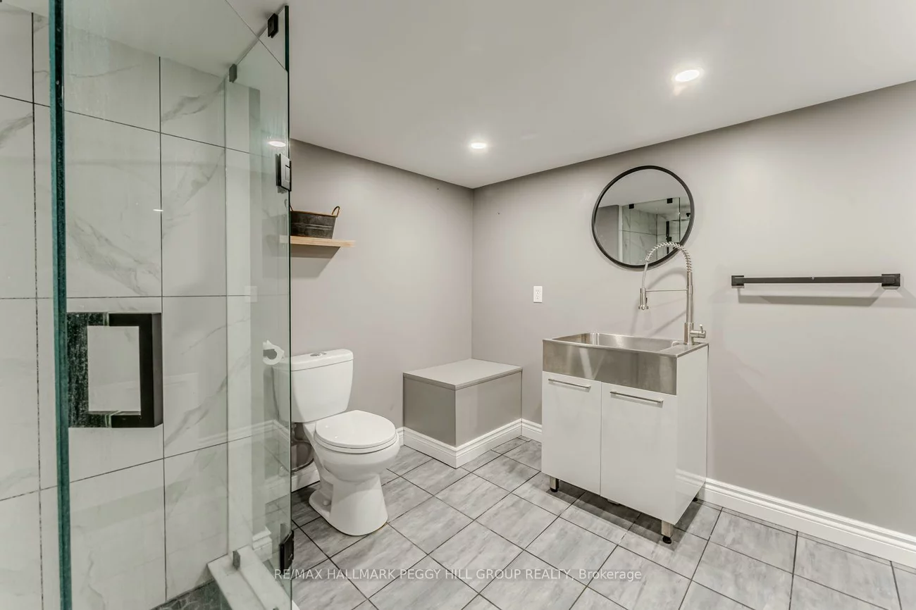 6, James, Ardagh, Barrie