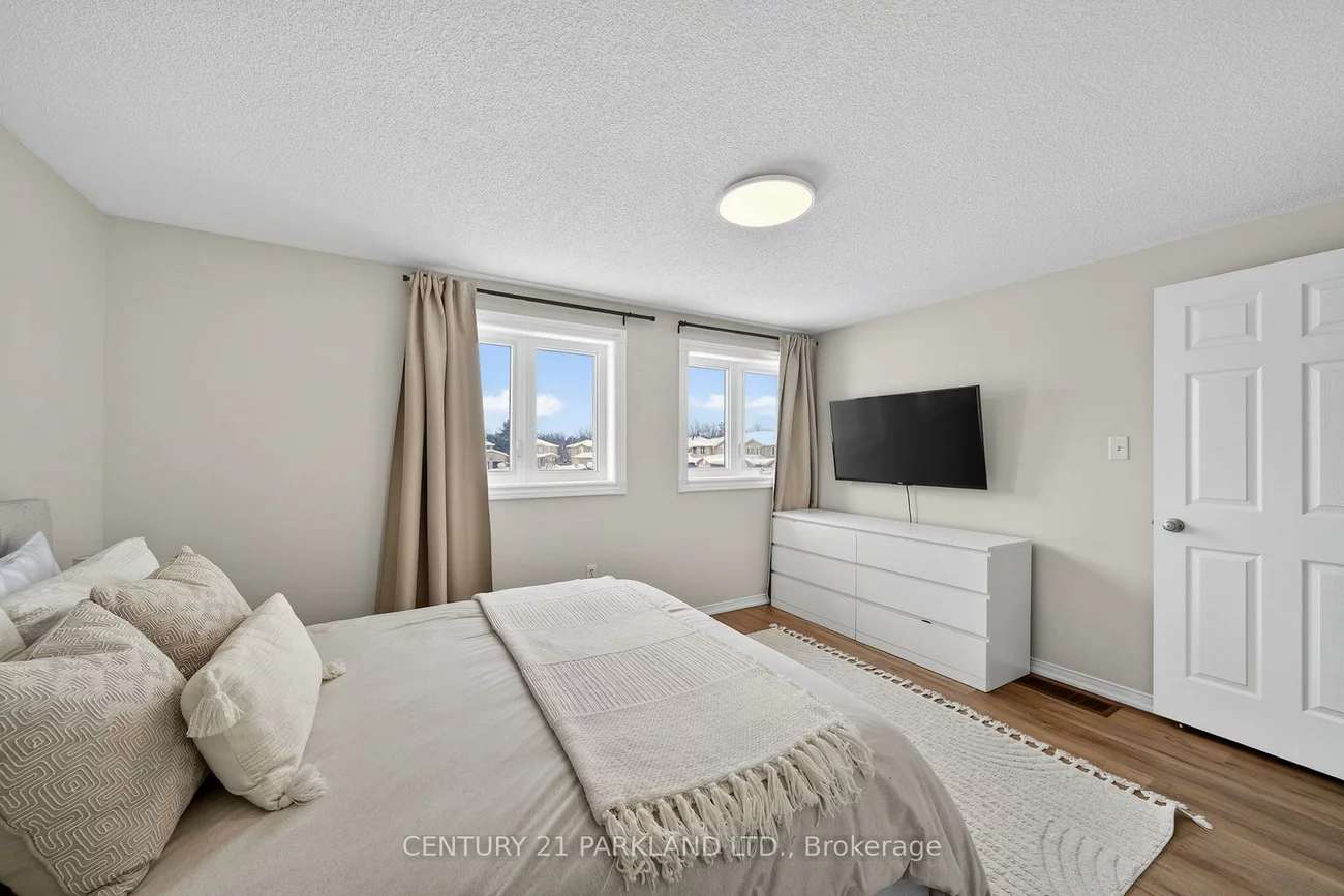 3, Majesty, Innis-Shore, Barrie
